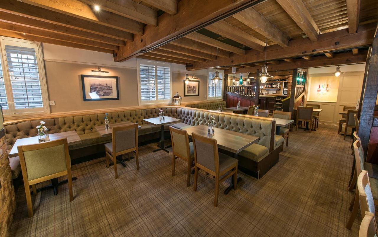 The Barns Hotel Cannock Esterno foto